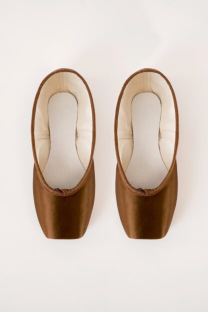 Suffolk Stellar Pointe Shoe Standard - Brown